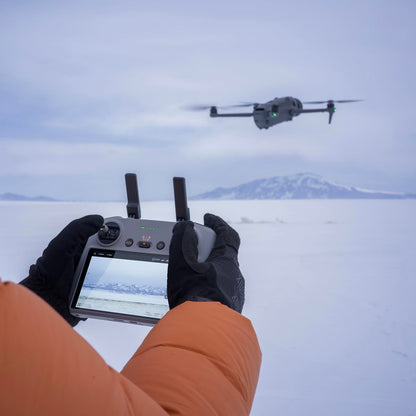 DJI Mavic 4 Pro con Piloto autorizado por Aviación Civil